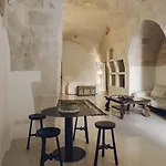 Il Palazzotto I & Winery - The D'angelo Family Collection