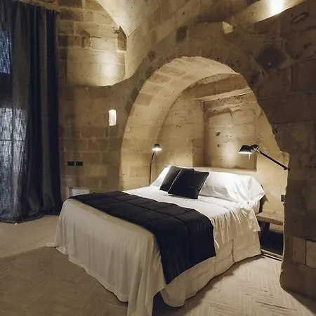 Отель Il Palazzotto I & Winery - The D'angelo Family Collection 3*