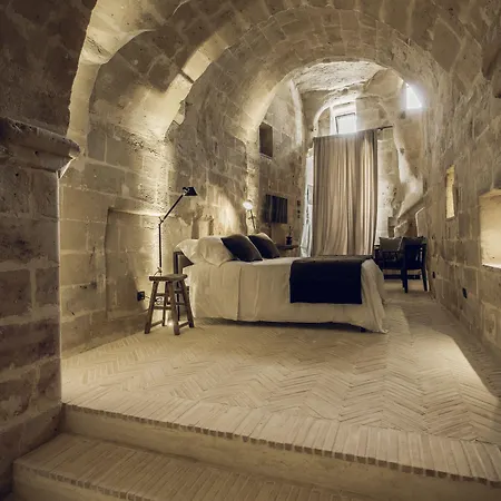 Отель Il Palazzotto I & Winery - The D'angelo Family Collection Матера