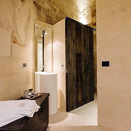 Il Palazzotto I & Winery - The D'angelo Family Collection Matera