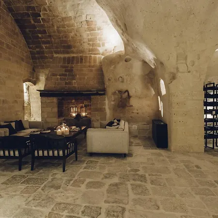 Il Palazzotto I & Winery Hotel