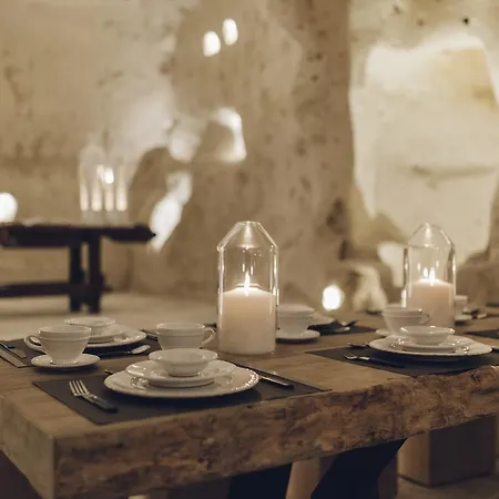 Il Palazzotto I & Winery ماتيرا