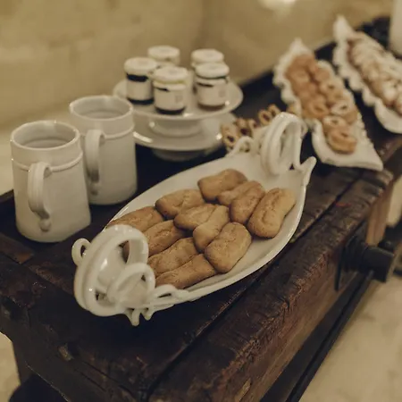 Palazzotto Residence&winery فندق ماتيرا